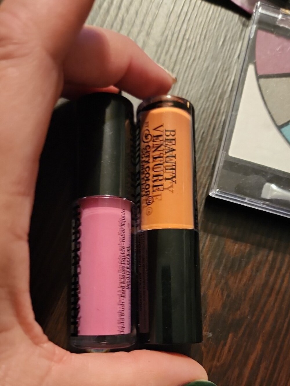Make Up Bundle - Picture 10 of 11